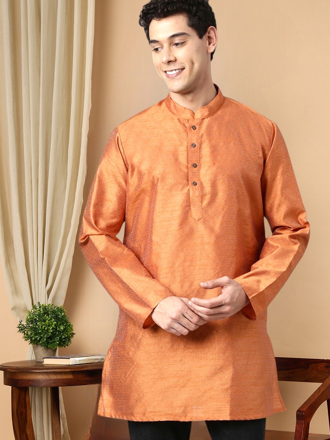 

TATTVA Men Rust Polyester Mandarin Collar Short Kurta