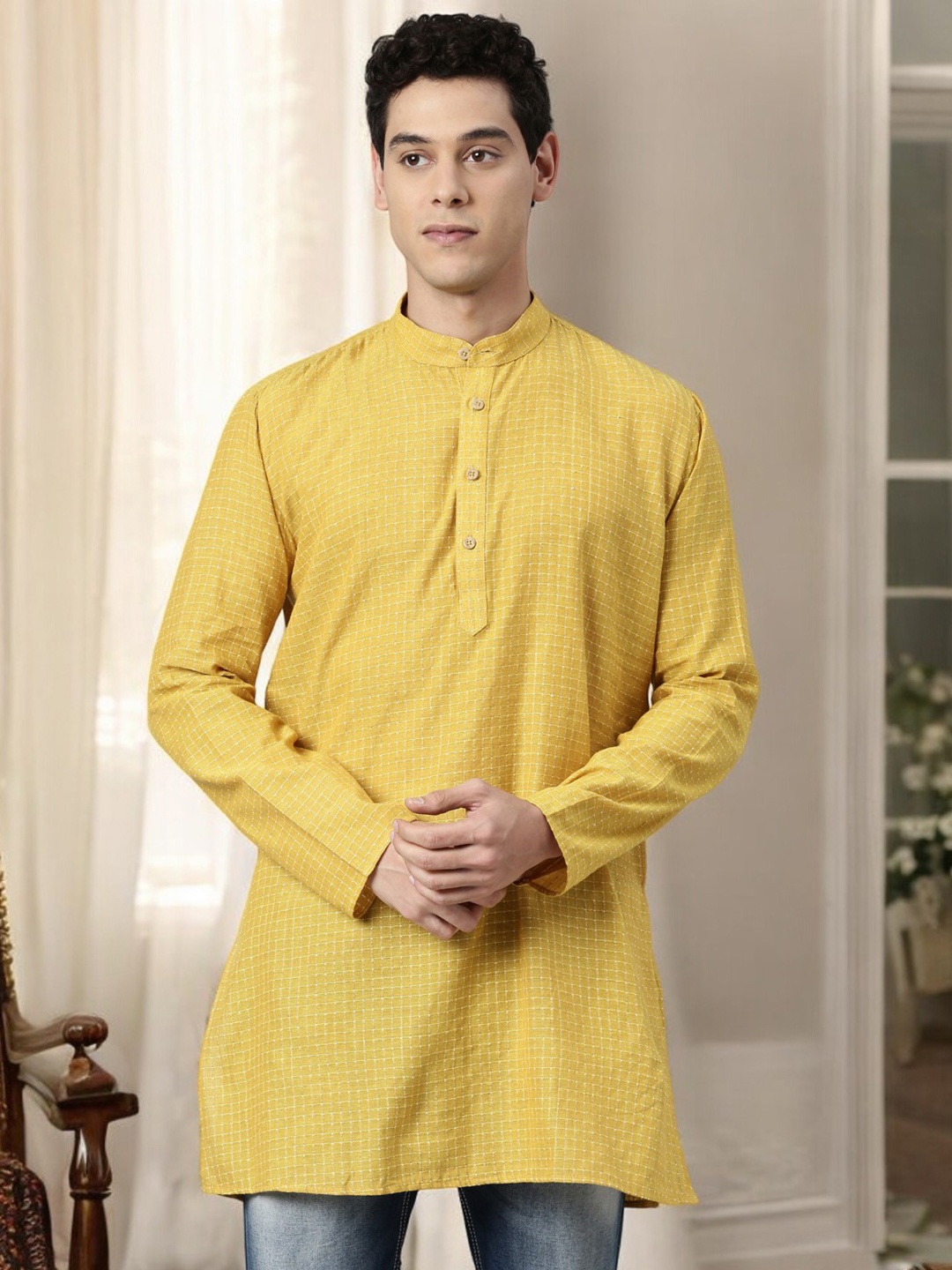 

TATTVA Men Yellow Checked Kurta