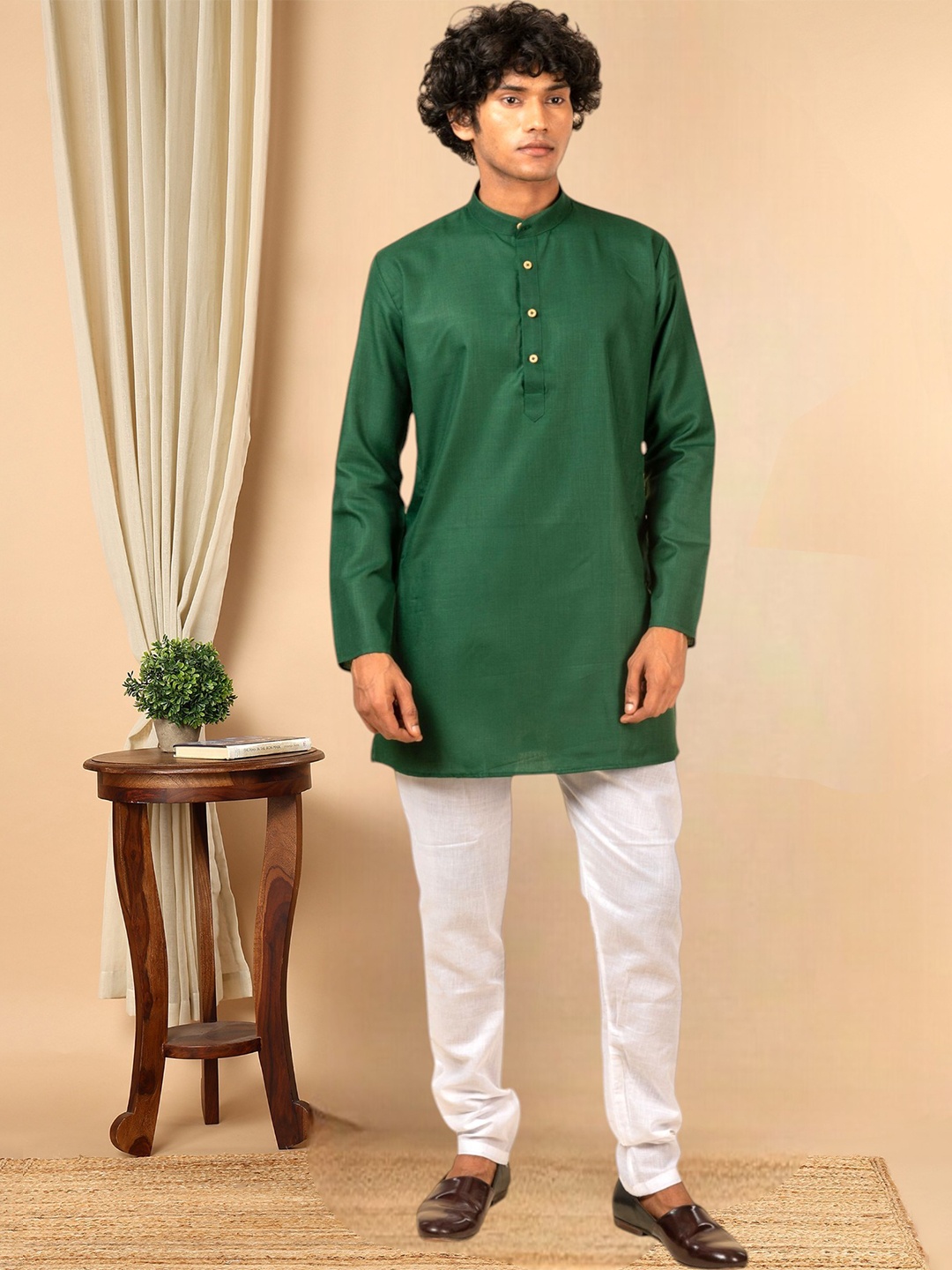 

TATTVA Men Green Cotton Kurta