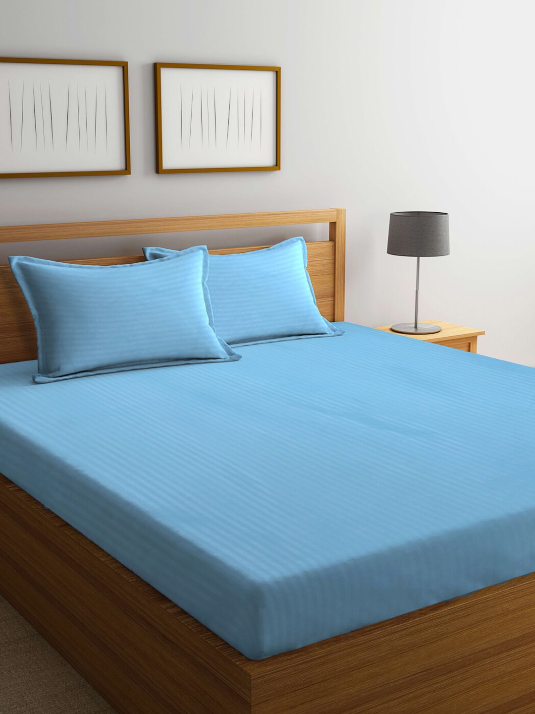 

KLOTTHE Blue Striped 300 TC Super King Double Bedsheet with 2 Pillow Covers