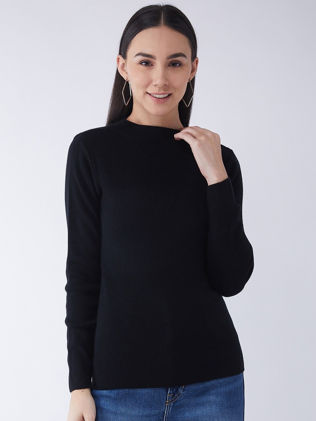 

RVK Women Plus Size Black Ribbed Pullover