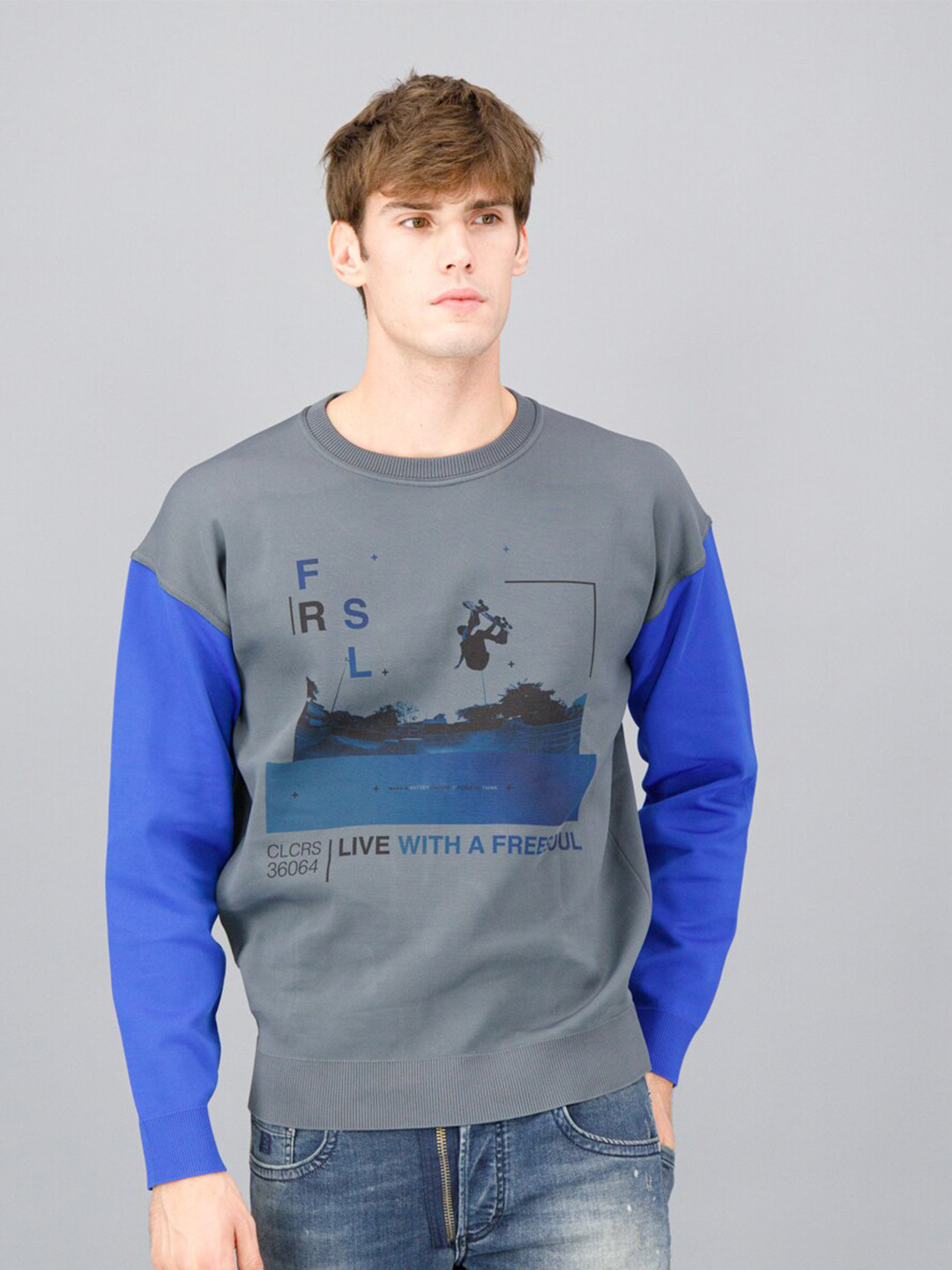 

FREESOUL Men Grey Printed Sweatshirt