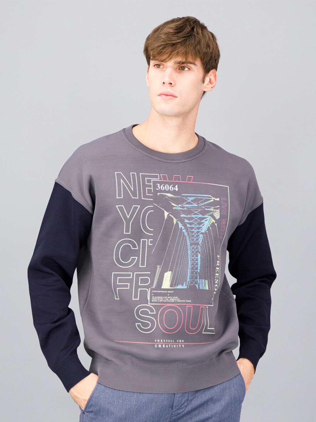 

FREESOUL Men Grey Printed Sweatshirt