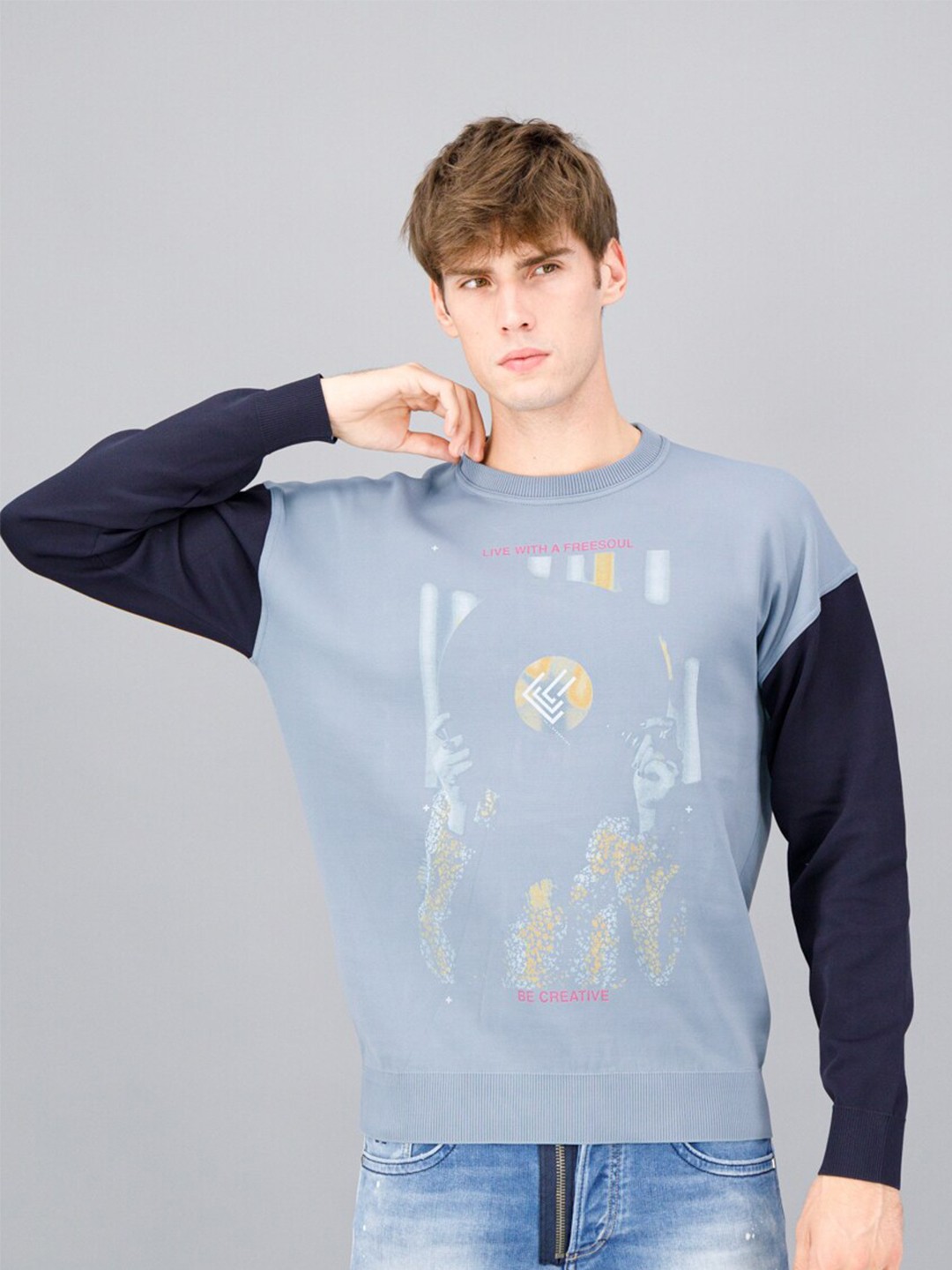 

FREESOUL Men Green Printed Sweatshirt