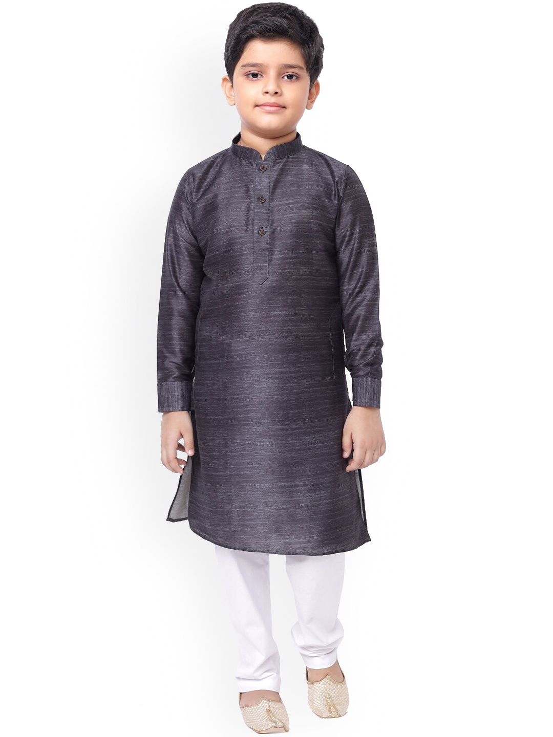 

NAMASKAR Boys Solid Silk Blend Kurta with Churidar, Black