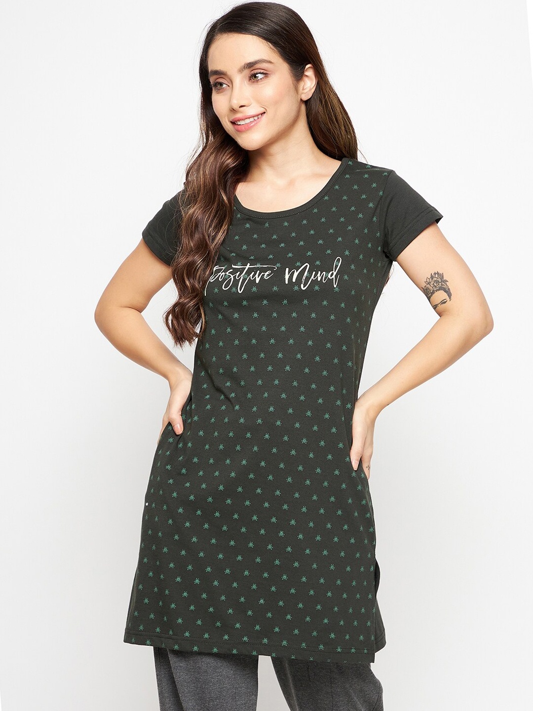 

Okane Women Olive Green Printed Short Sleeves Round Neck Lounge Tshirts