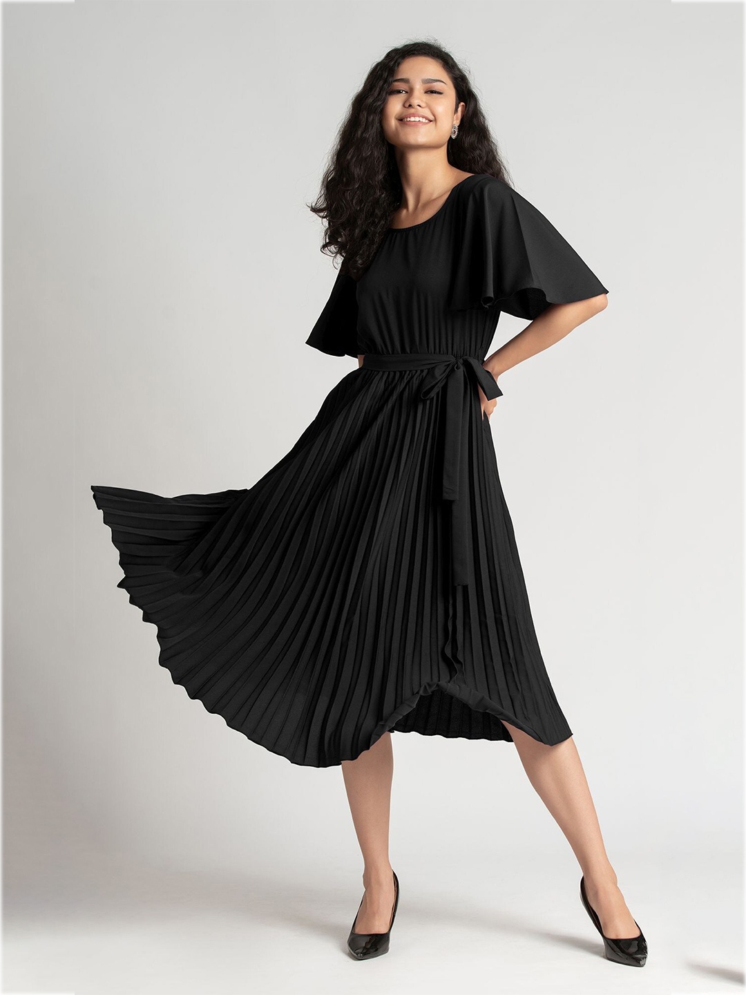 

AASK Black Crepe A-Line Midi Dress