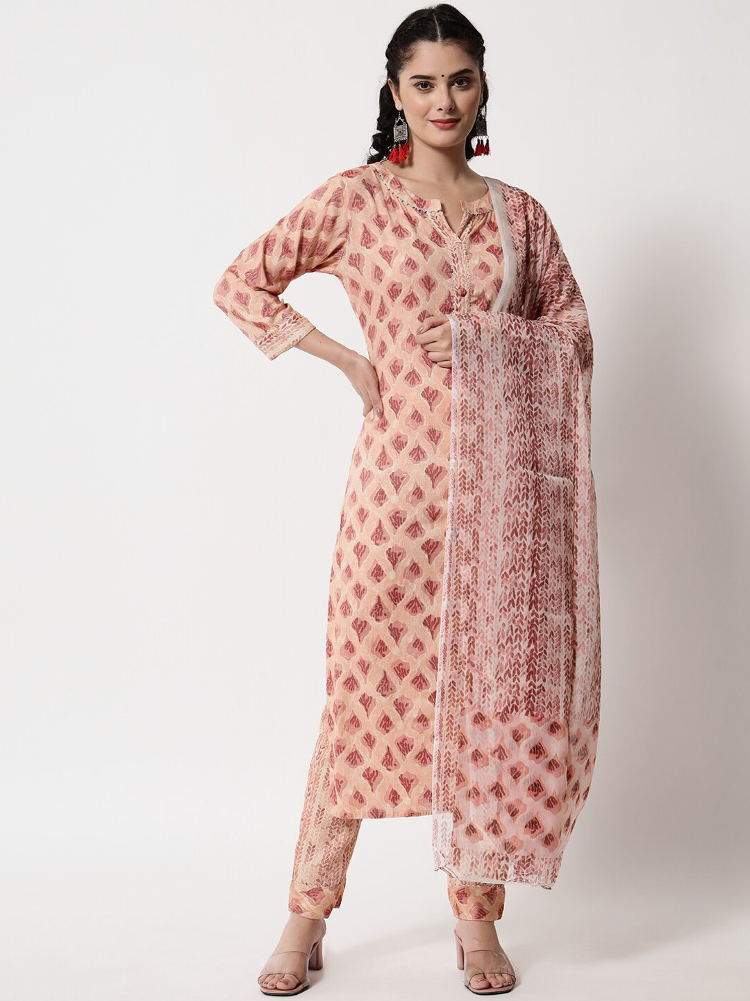 

VredeVogel Women Peach-Coloured Ethnic Motifs Printed Kurta with Trousers & With Dupatta
