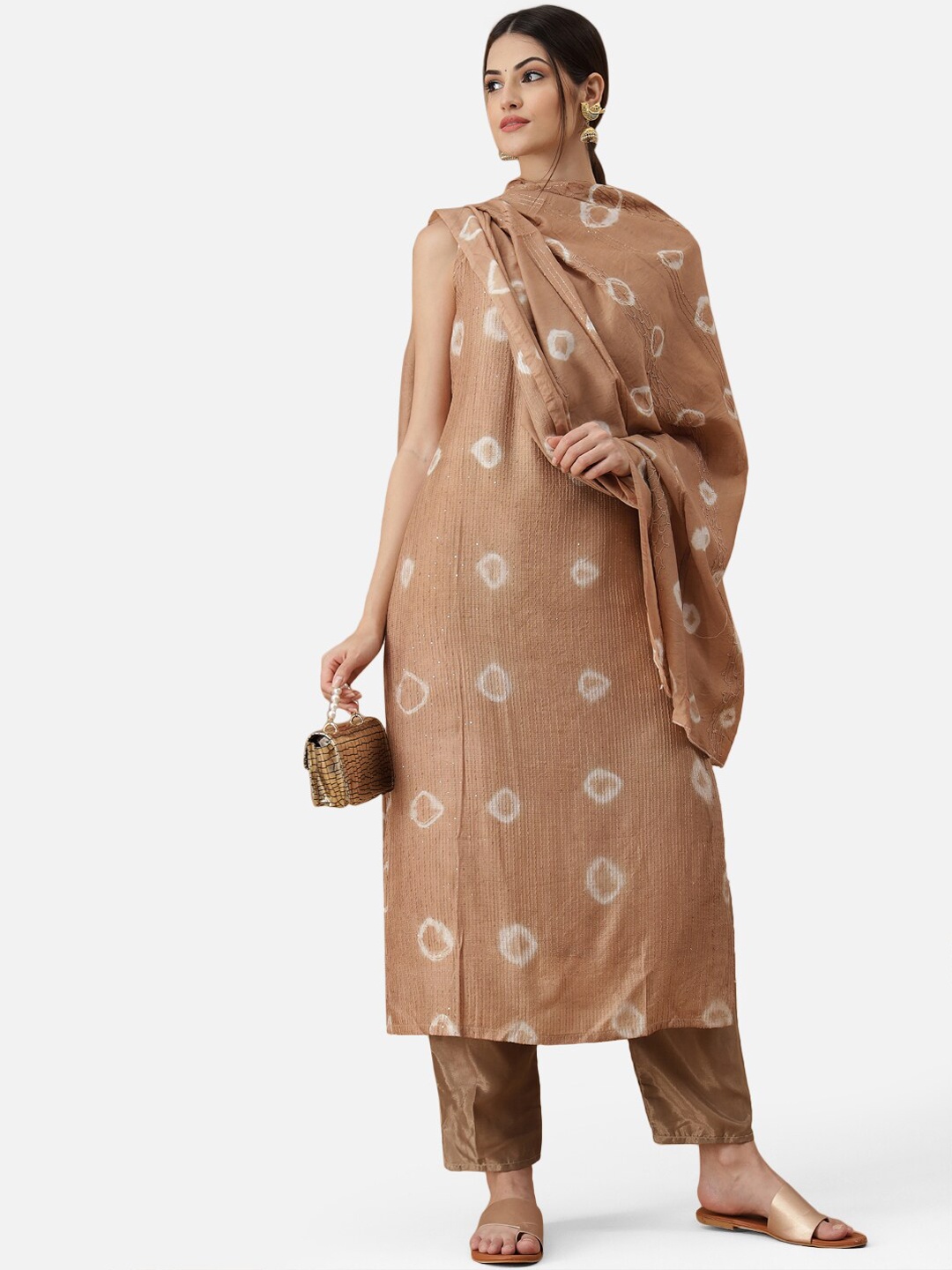 

VredeVogel Women Printed Sequined Chanderi Silk Kurta with Trousers & With Dupatta, Brown