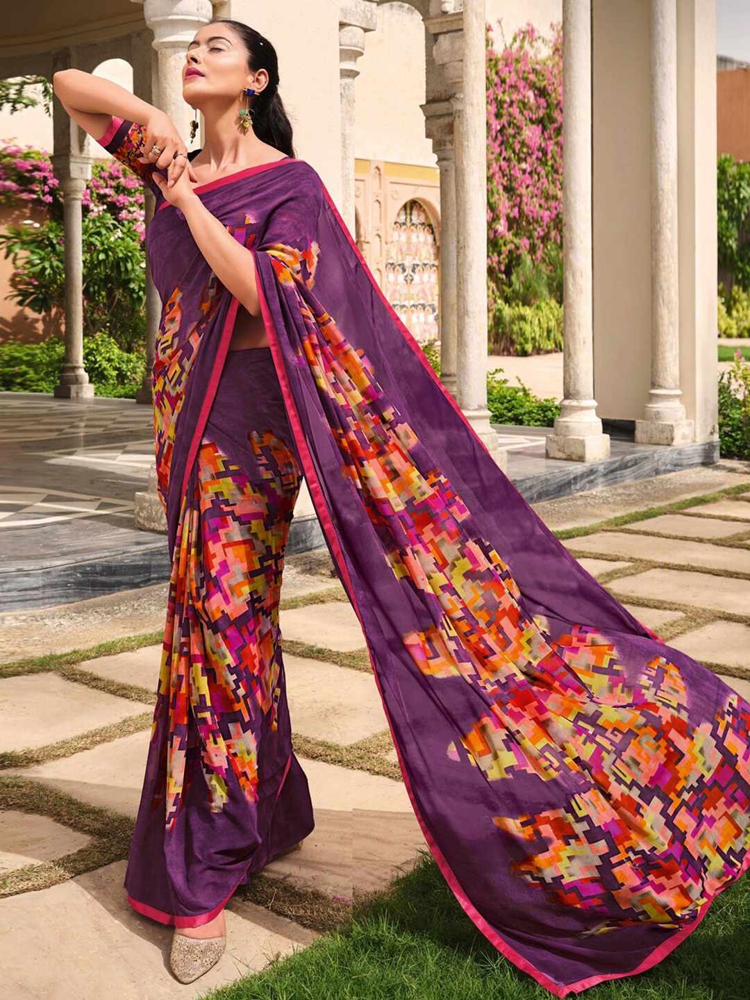 

Satrani Purple & Orange Floral Printed Saree