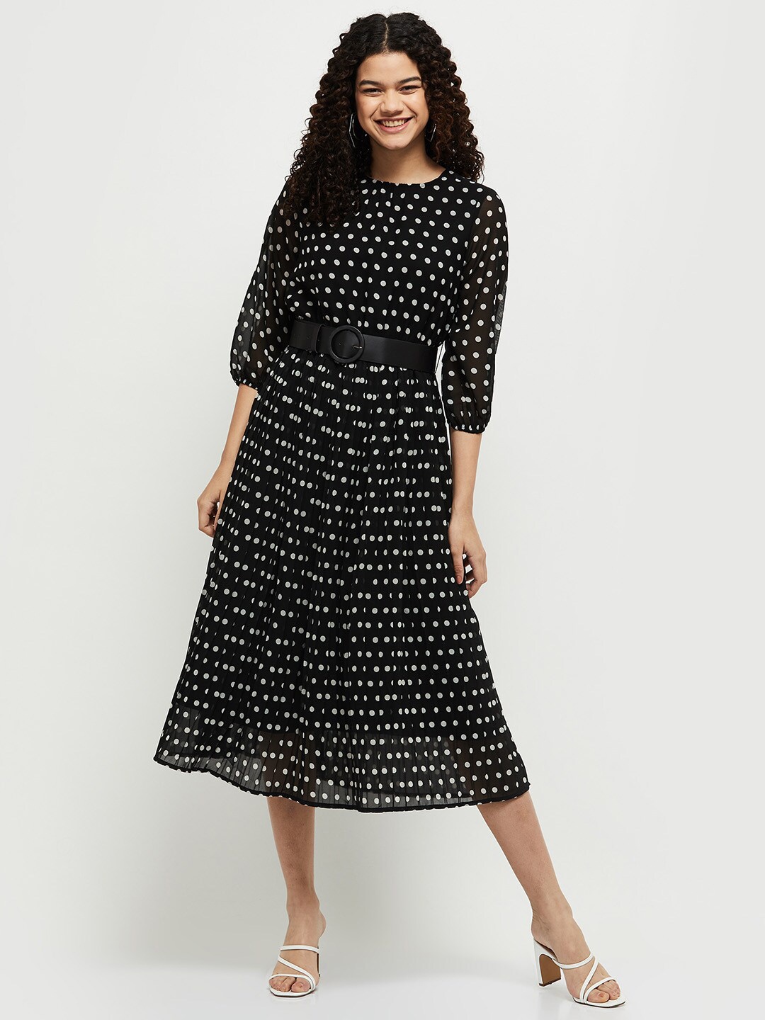 

max Women Black Printed Midi Dress With Belt