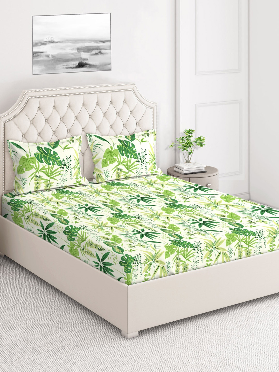 

Layers Green & White Floral 104 TC King Bedsheet with 2 Pillow Covers