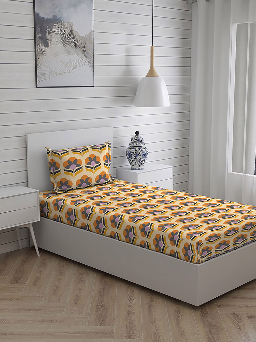 

Layers Floral 104 TC Single Bedsheet with 1 Pillow Covers, Orange
