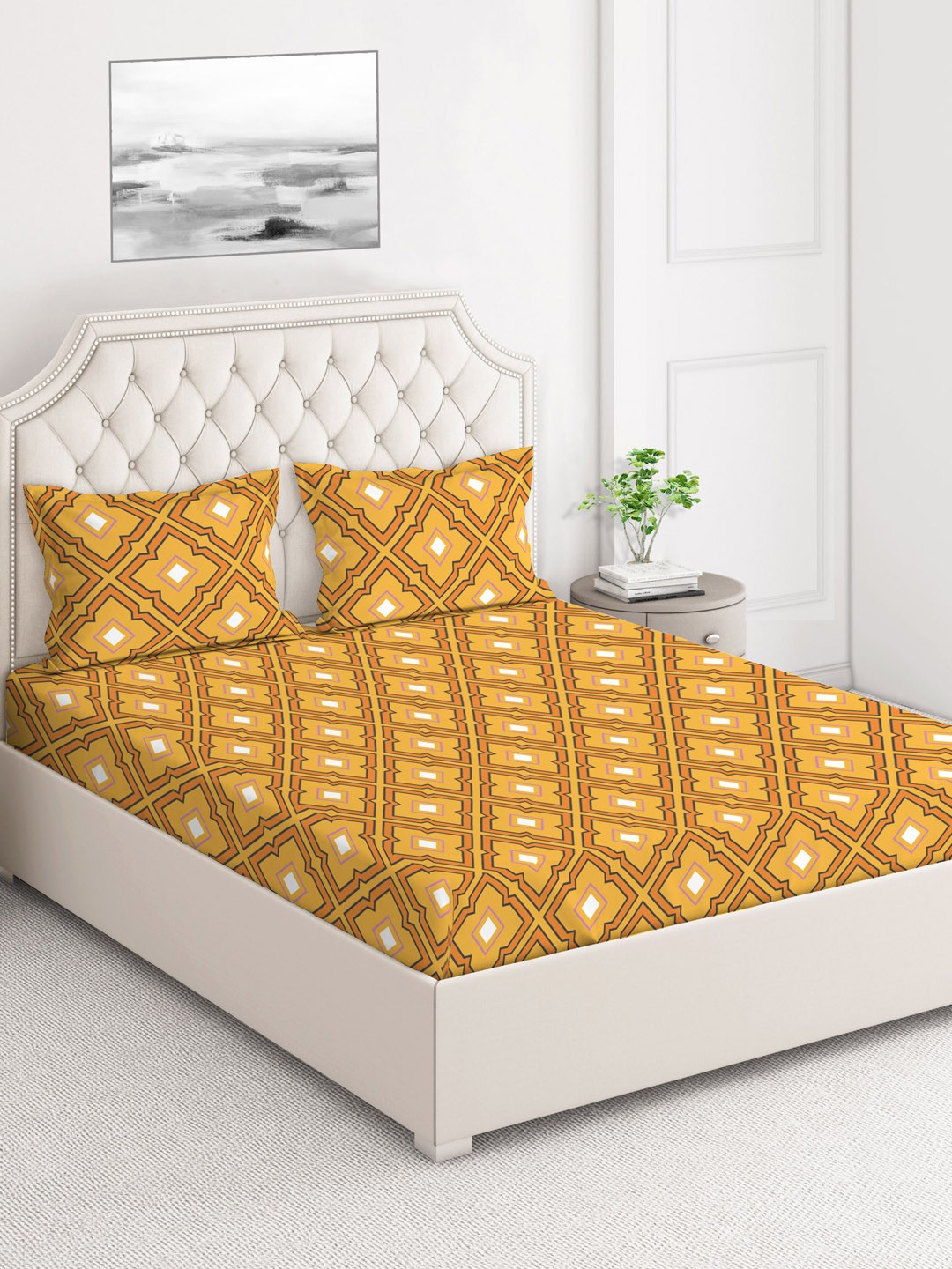 

Layers Brown & Yellow Geometric 104 TC King Bedsheet with 2 Pillow Covers