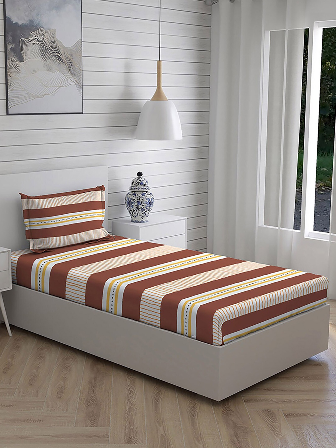 

Layers 104 TC Single Bedsheet with 1 Pillow Covers, Brown