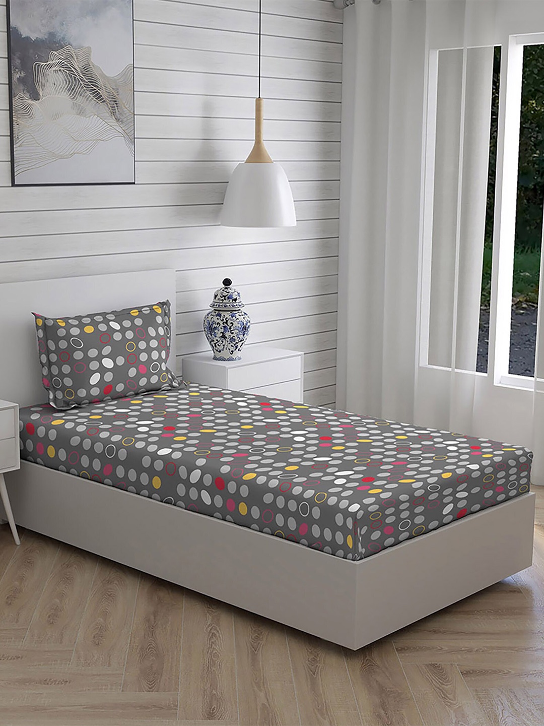 

Layers Geometric 104 TC Single Bedsheet with 1 Pillow Covers, Grey