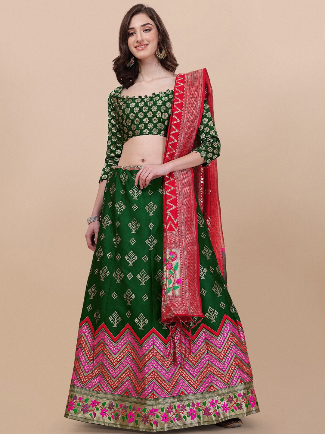 

Vaidehi Fashion Green & Red Banarasi Silk Semi-Stitched Lehenga Choli