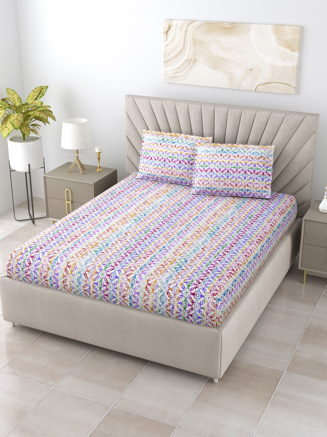 

BOMBAY DYEING Multicoloured Ethnic Motifs 120 TC Queen Bedsheet with 2 Pillow Covers, Multi