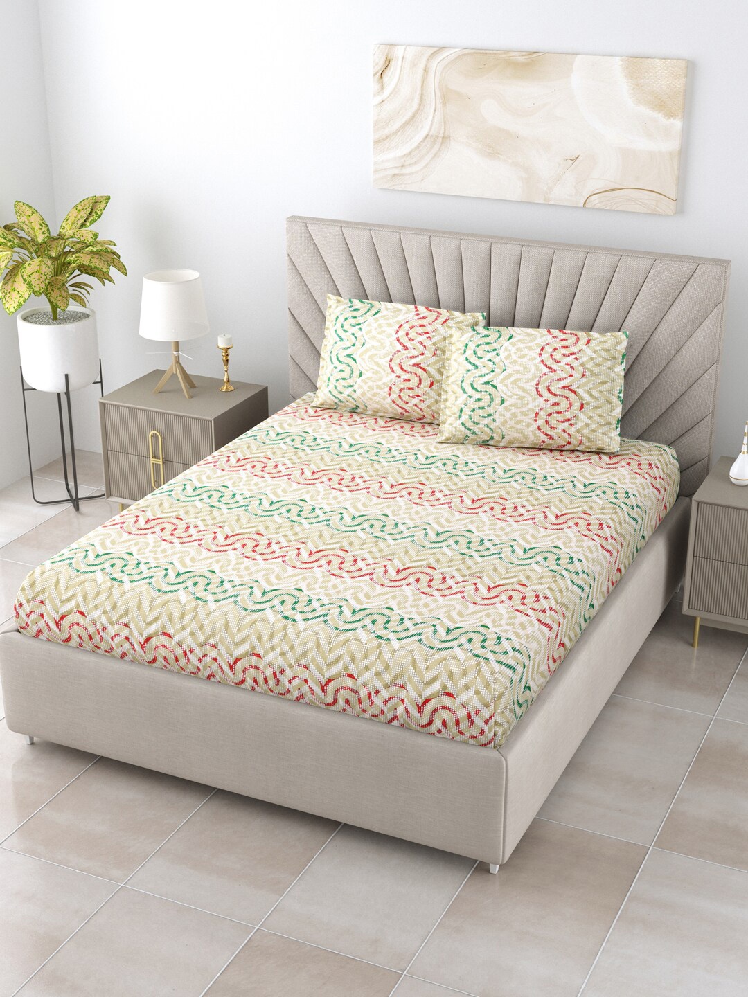 

BOMBAY DYEING Beige & White Graphic 120 TC Queen Bedsheet with 2 Pillow Covers
