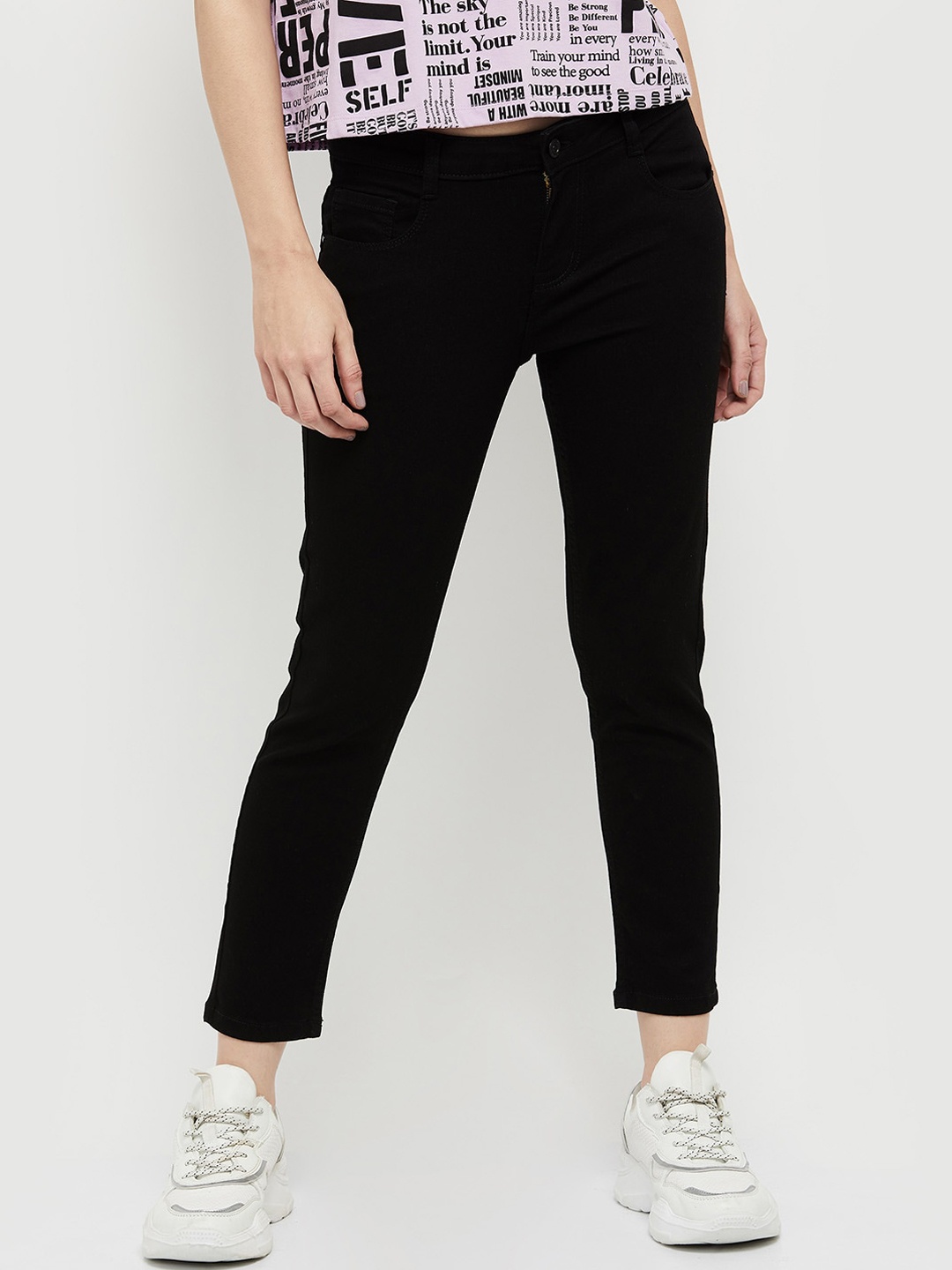 

max Women Black Jeans