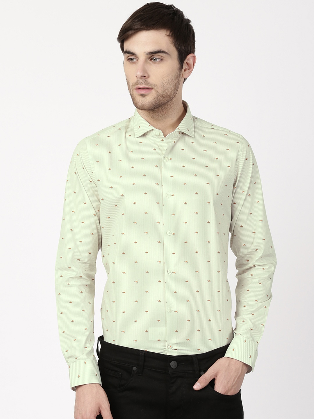 

SIMON CARTER LONDON Men Green & White Slim Fit Printed Casual Shirt