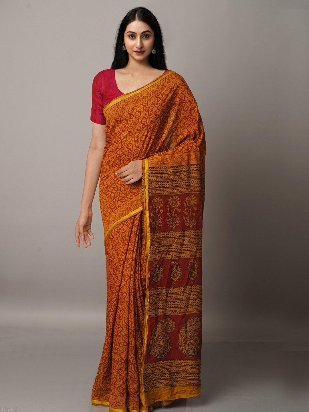 

Unnati Silks Maroon & Gold-Toned Bagh Zari Chanderi Saree