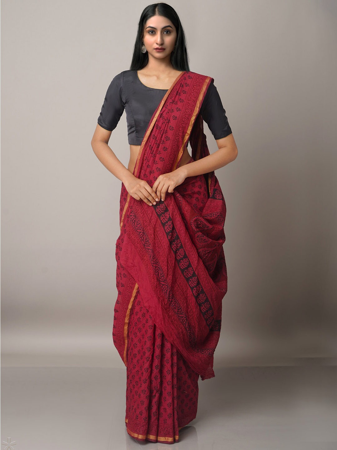 

Unnati Silks Pink & Gold-Toned Bagh Zari Chanderi Saree