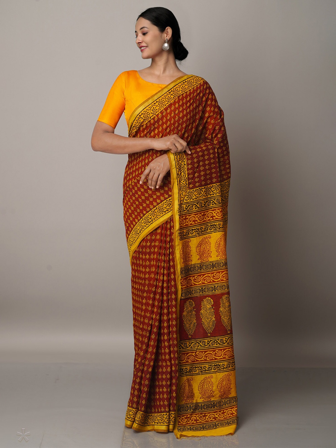 

Unnati Silks Maroon & Gold-Toned Bagh Zari Chanderi Saree