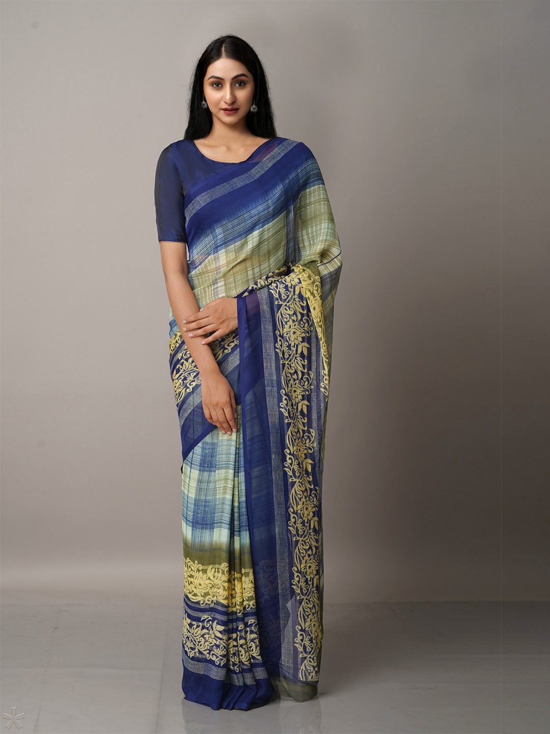 

Unnati Silks Navy Blue & Green Checked Block Print Saree