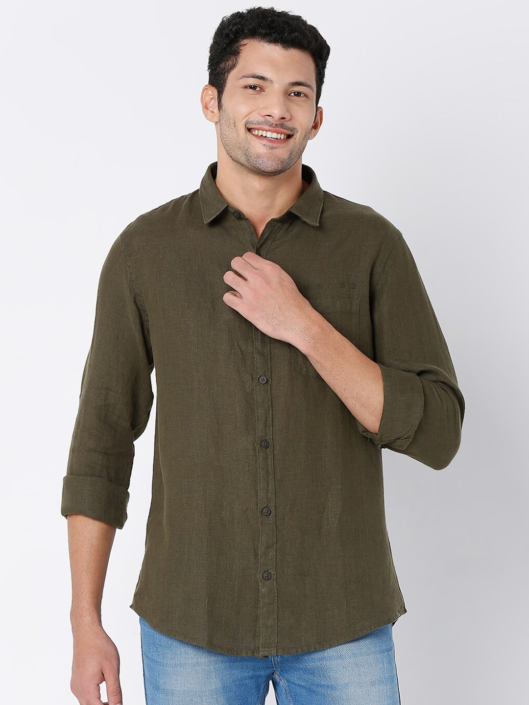 

SPYKAR Men Green Classic Slim Fit Casual Cotton Shirt
