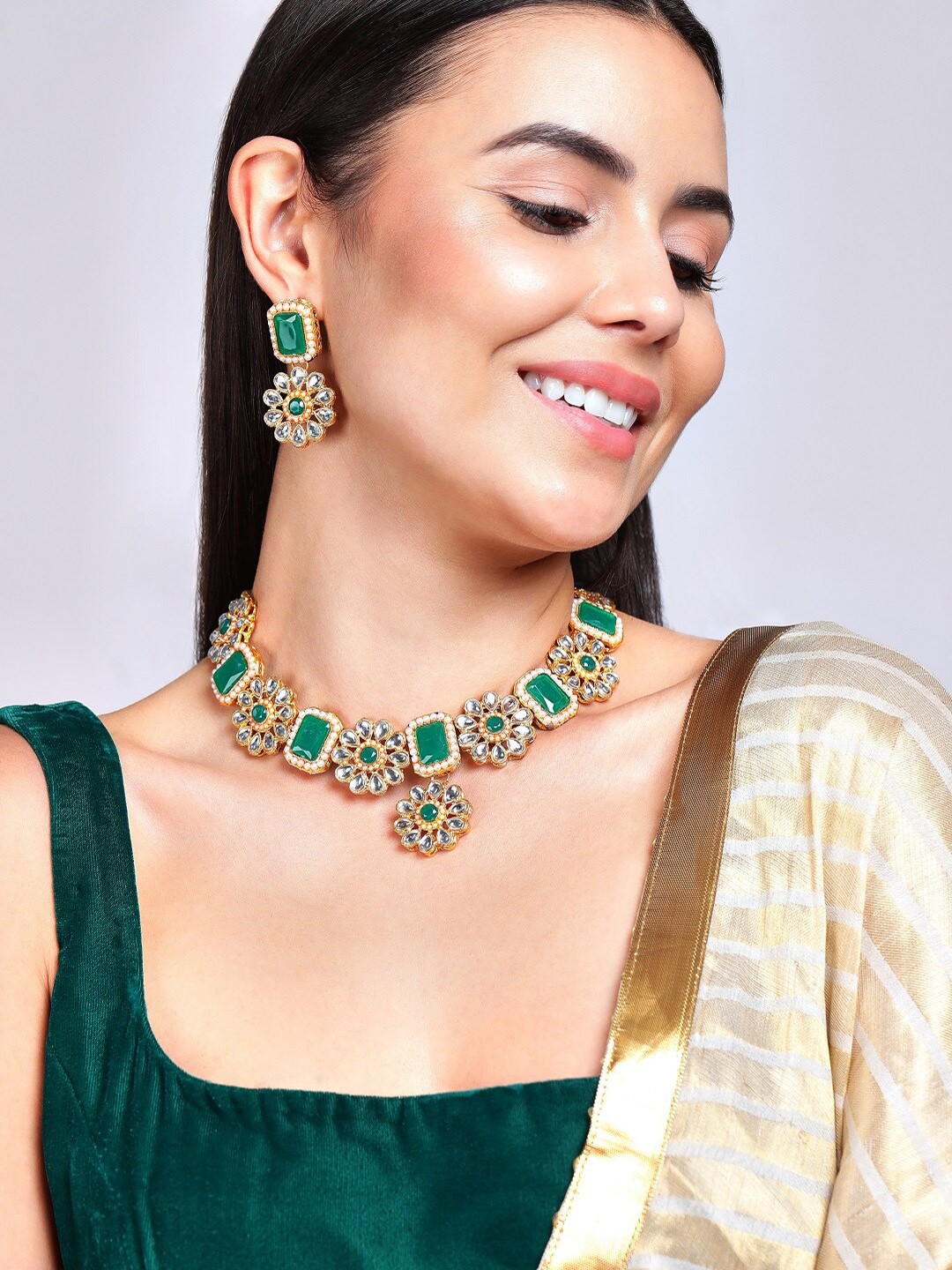 

Anouk Gold-Plated White & Green Kundan-Studded Beaded Jewellery Set