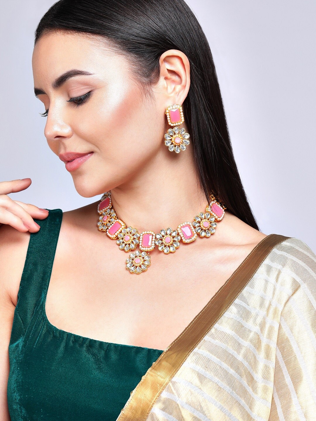 

Anouk Gold-Plated & Pink Kundan Studded Jewellery Set