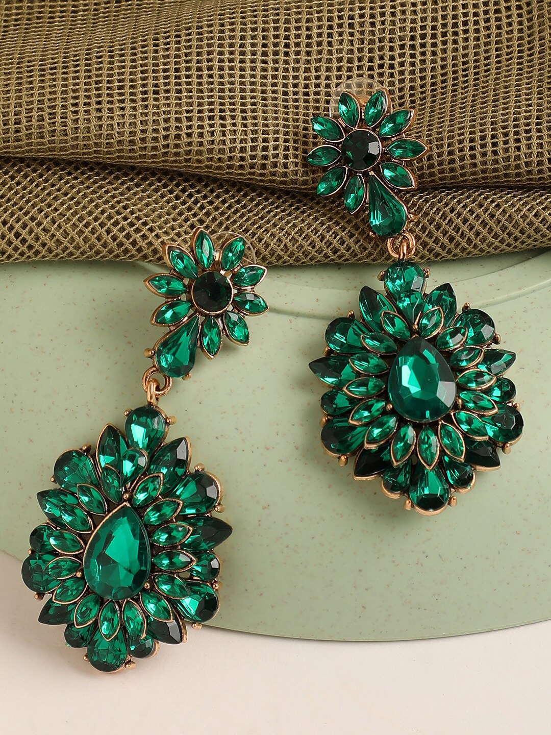 

SOHI Gold-Plated Contemporary Drop Earrings