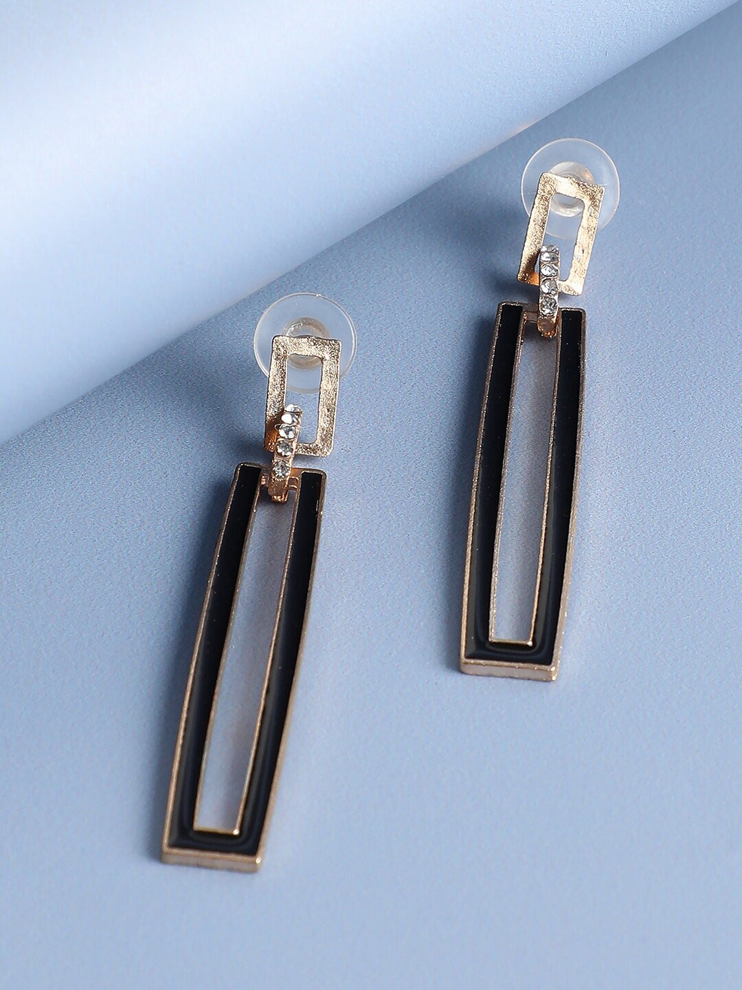 

SOHI Black Contemporary Gold Plated Drop Earrings