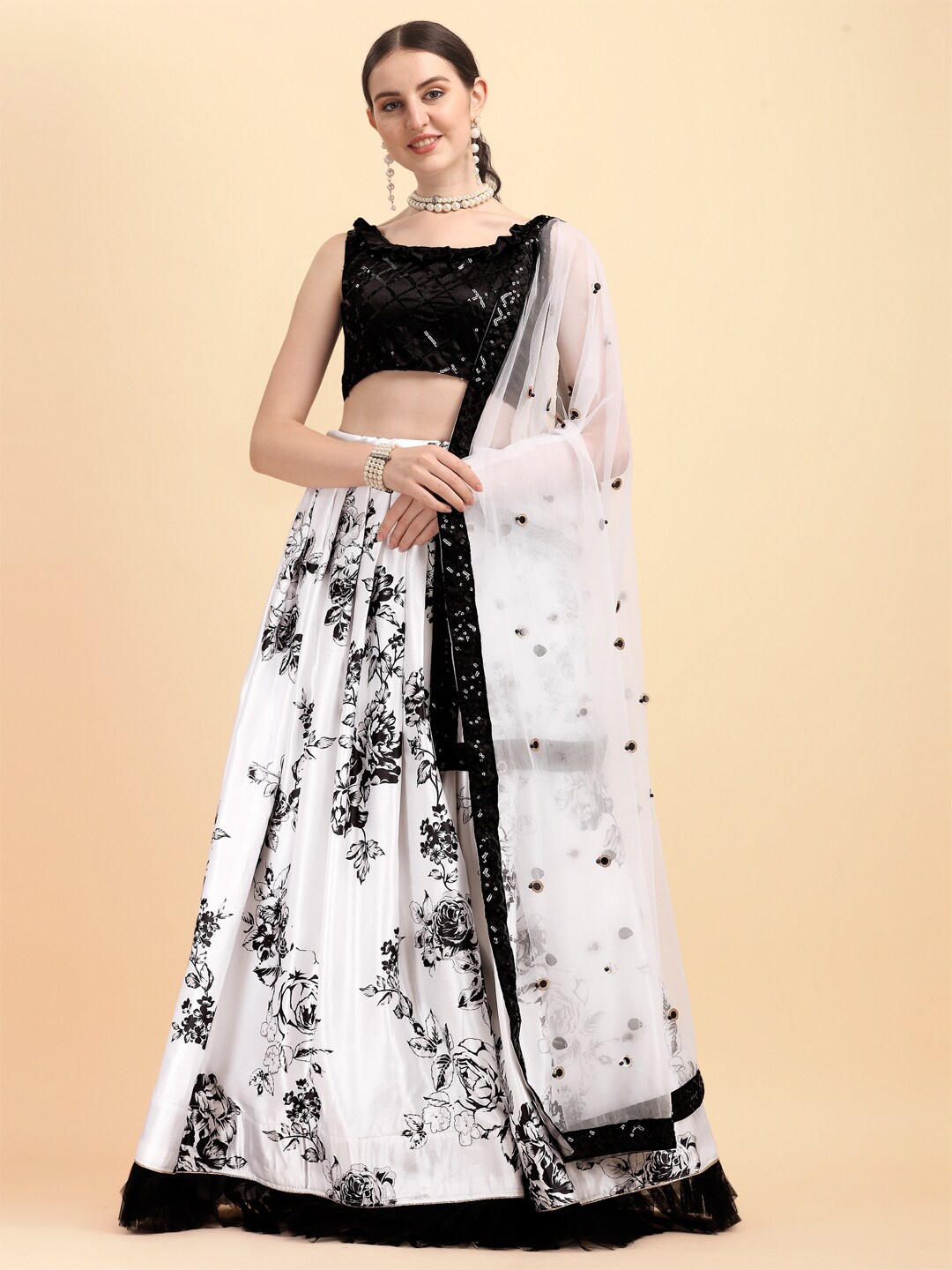 

Fab Dadu Women White & Black Semi-Stitched Lehenga & Unstitched Blouse With Dupatta