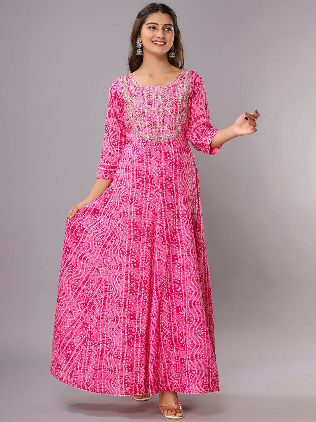 

ADORRO Women Pink & White Ethnic Motifs Printed Thread Work Anarkali Kurta