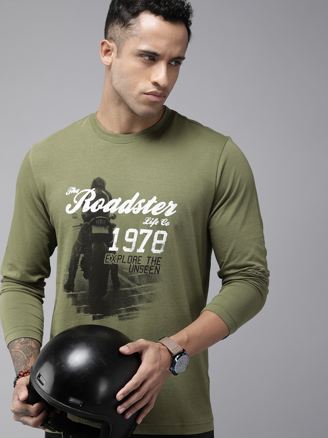 

Roadster Men Olive Green Typography Printed Pure Cotton T-shirt