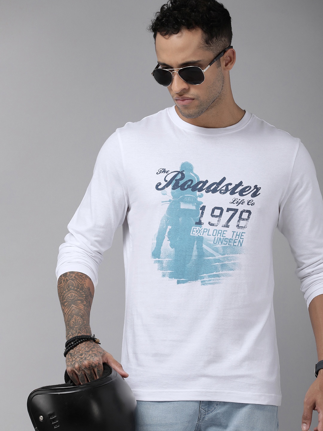 

Roadster Men White Typography Printed Pure Cotton T-shirt