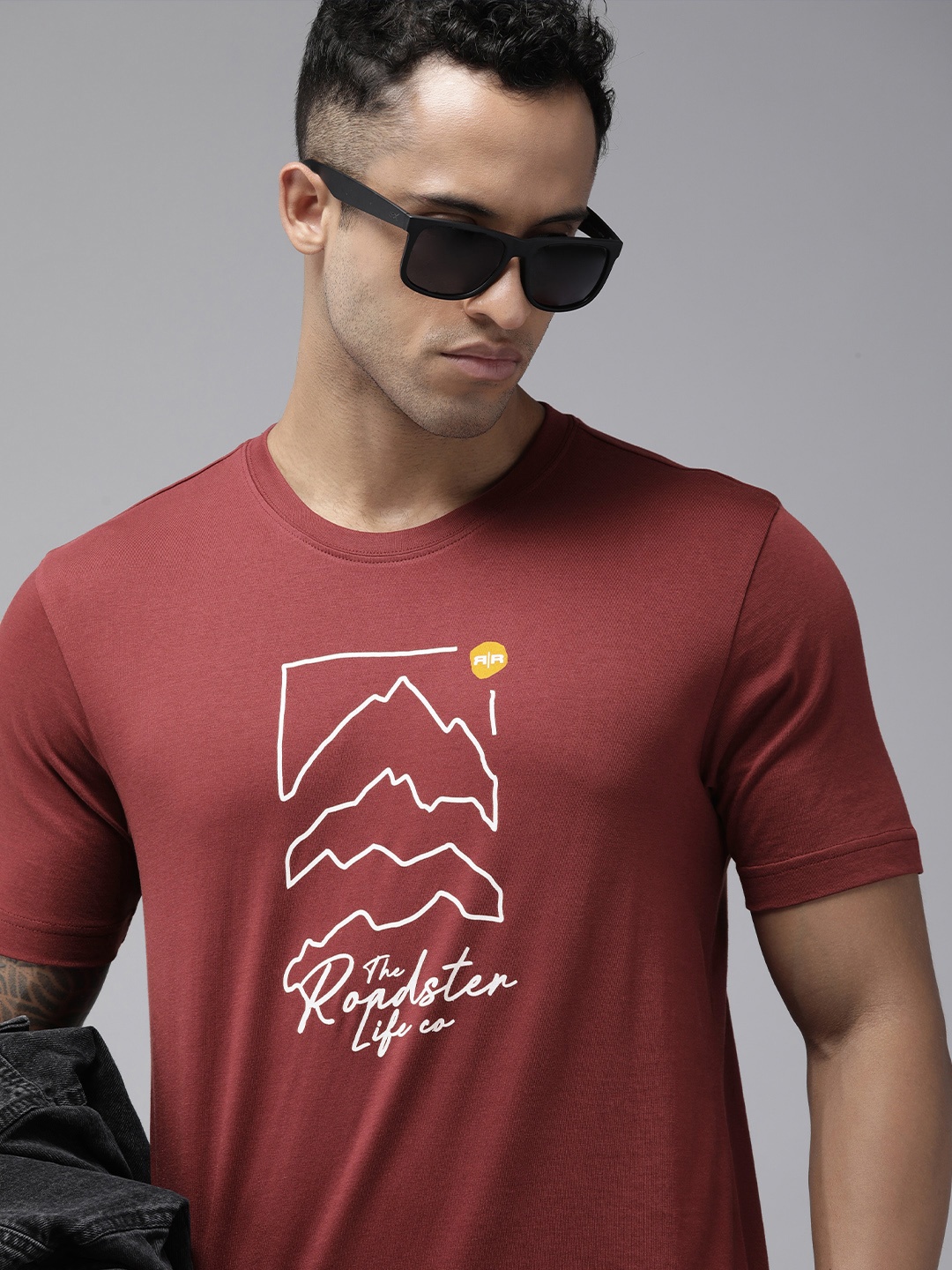 

Roadster Men Maroon Printed Pure Cotton T-shirt