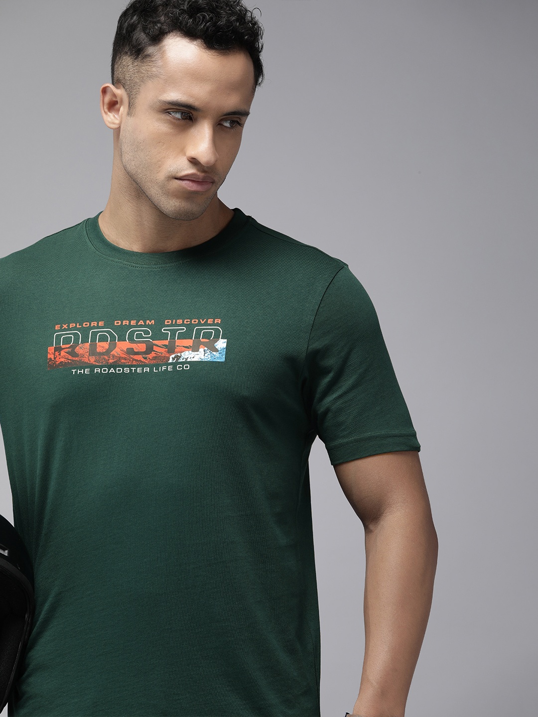 

Roadster Men Green Printed Pure Cotton T-shirt