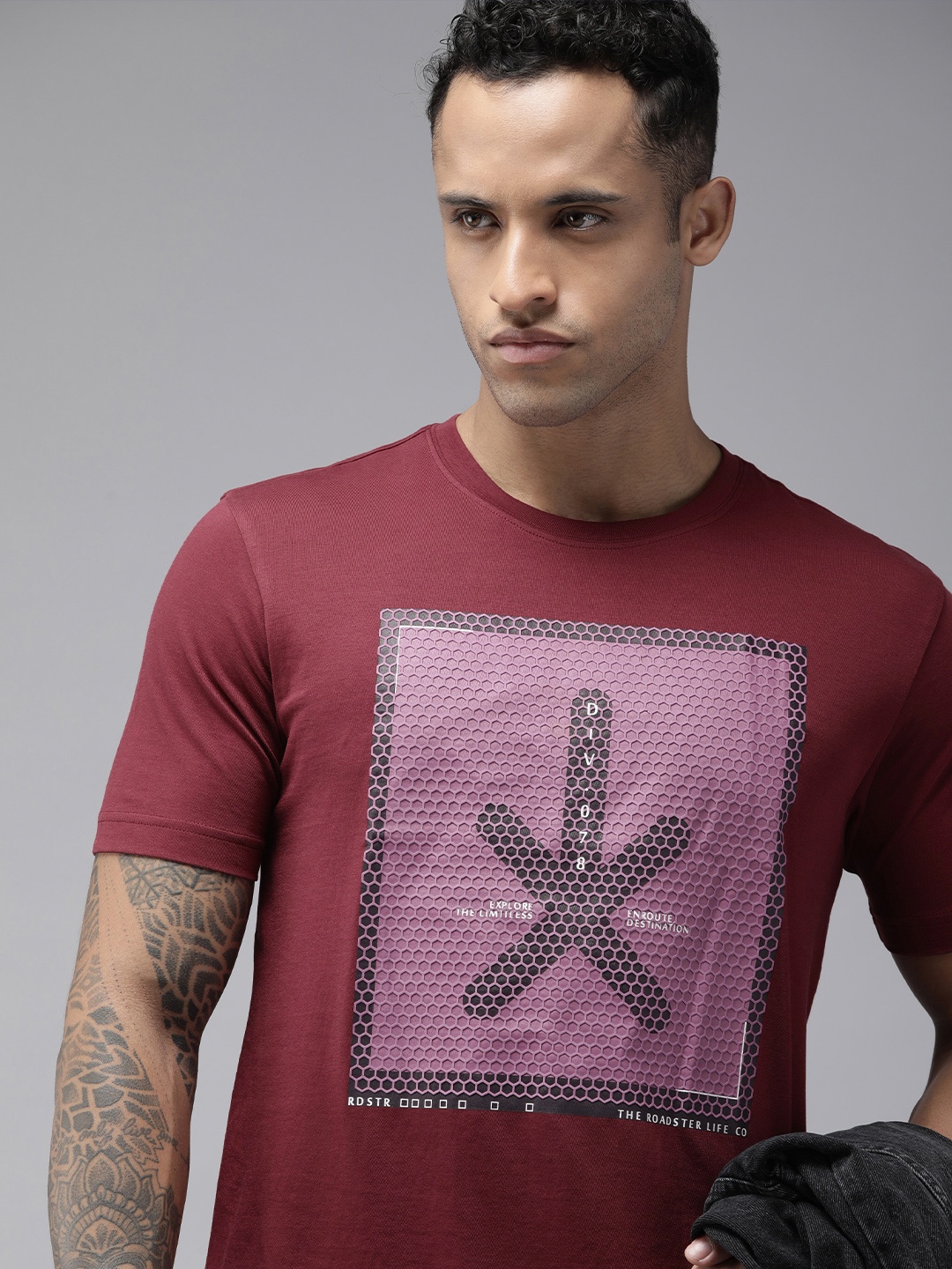 

Roadster Men Maroon Printed Pure Cotton T-shirt