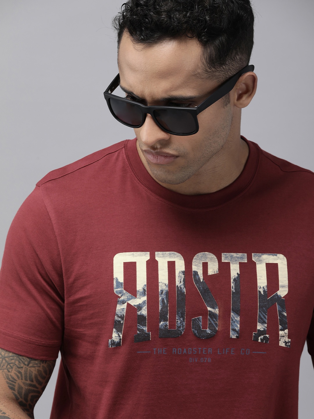 

Roadster Men Maroon Printed Pure Cotton T-shirt