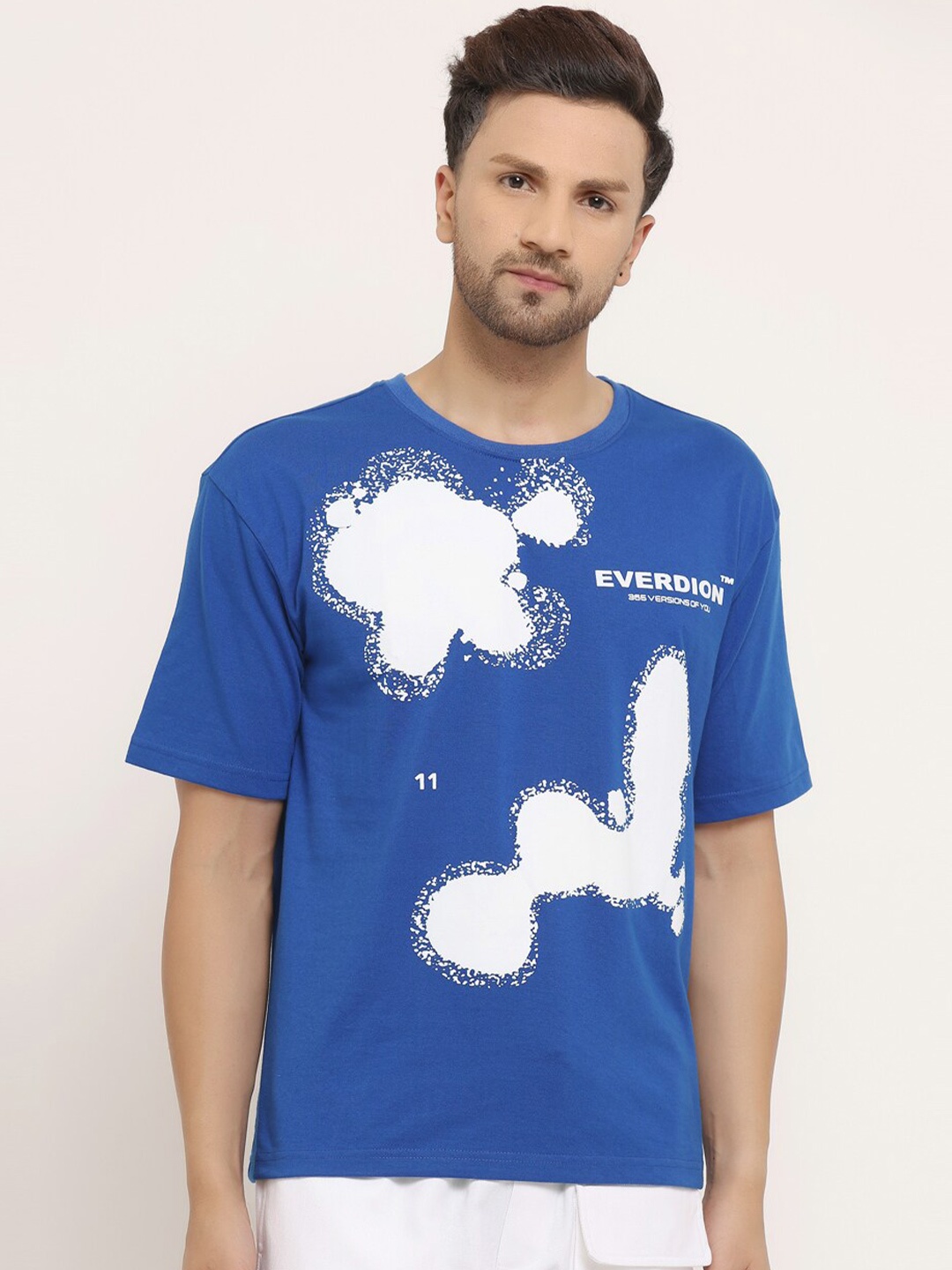 

EVERDION Men Blue Printed Drop-Shoulder Sleeves Bio Finish Oversized T-shirt