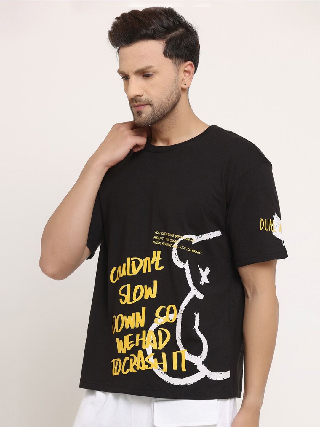 

EVERDION Men Black Typography Printed Bio Finish Oversized T-shirt