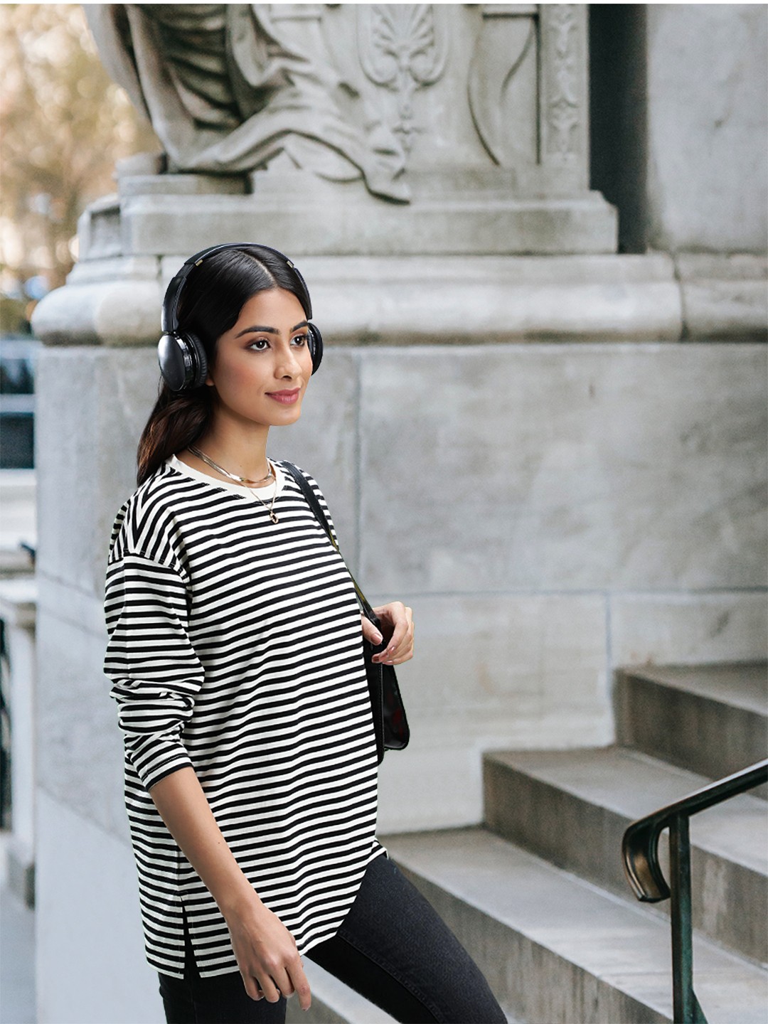 

MANGO Women White & Black Striped Drop-Shoulder Sleeves Sustainable Pure Cotton T-shirt
