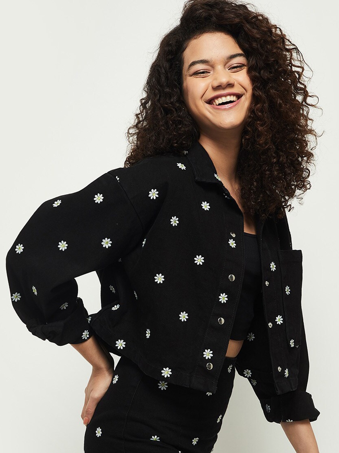 

max Women Black Windcheater Longline Tailored Jacket with Embroidered