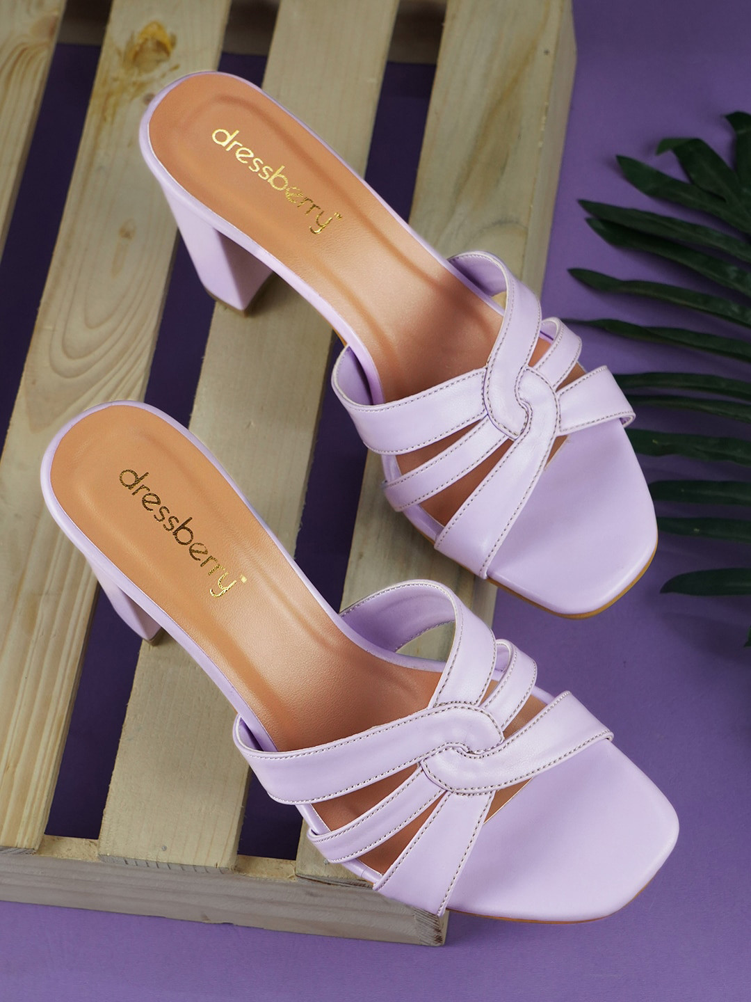 

DressBerry Solid Block Peep Toes, Purple
