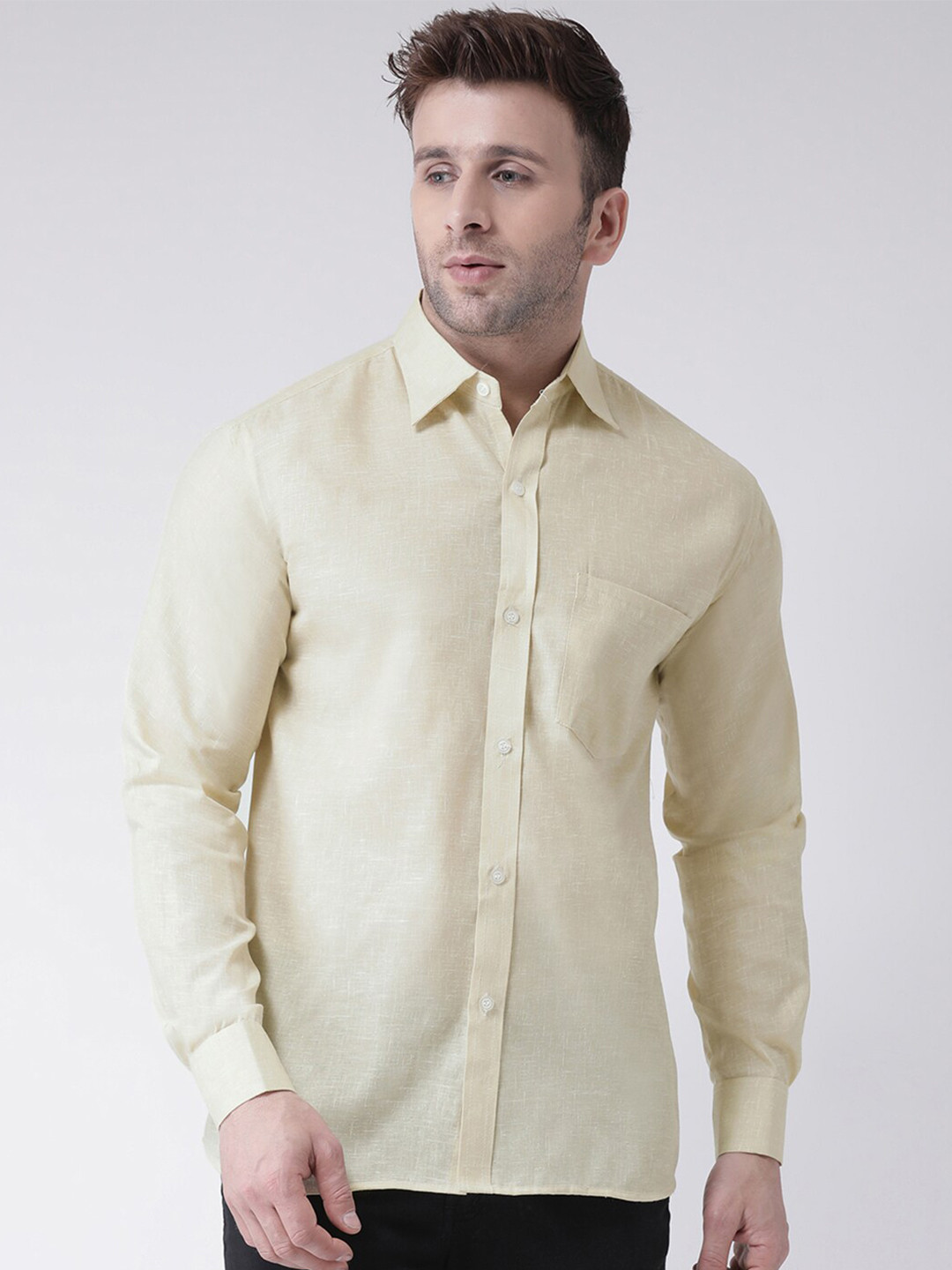 

RIAG Men Beige Solid Cotton Casual Shirt