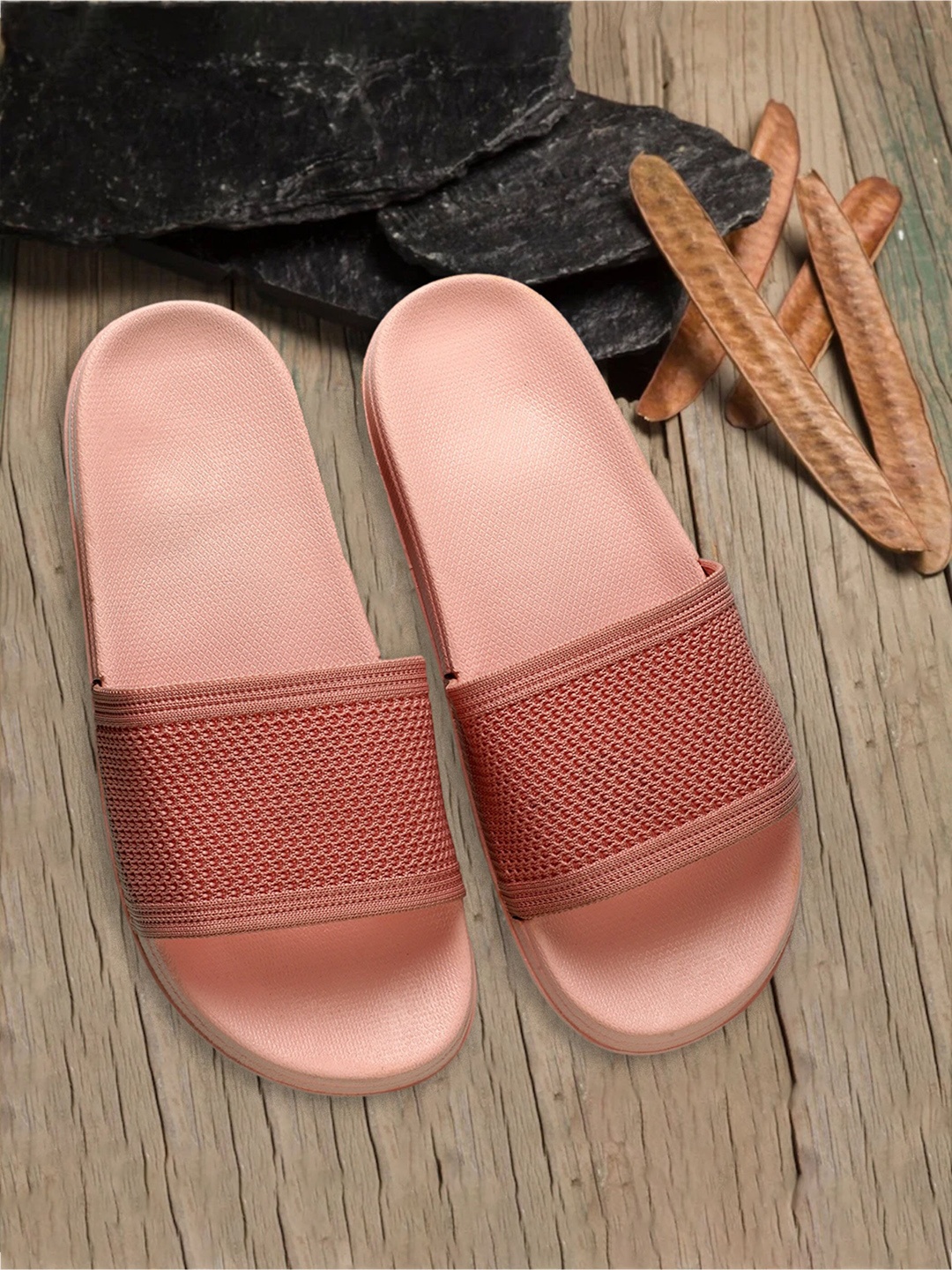 

Pampy Angel Women Rubber Sliders, Pink
