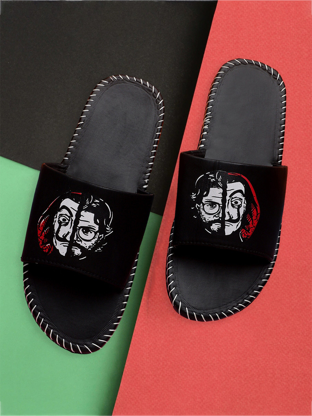 

Pampy Angel Men Printed Rubber Sliders, Black